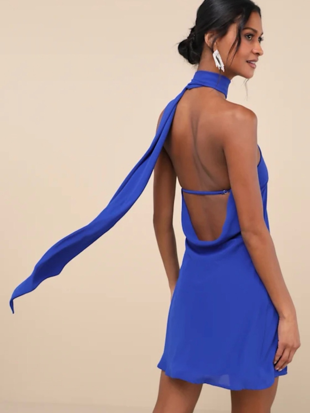 NWT Lulu’s Isloda Backless Sash Mini Dress